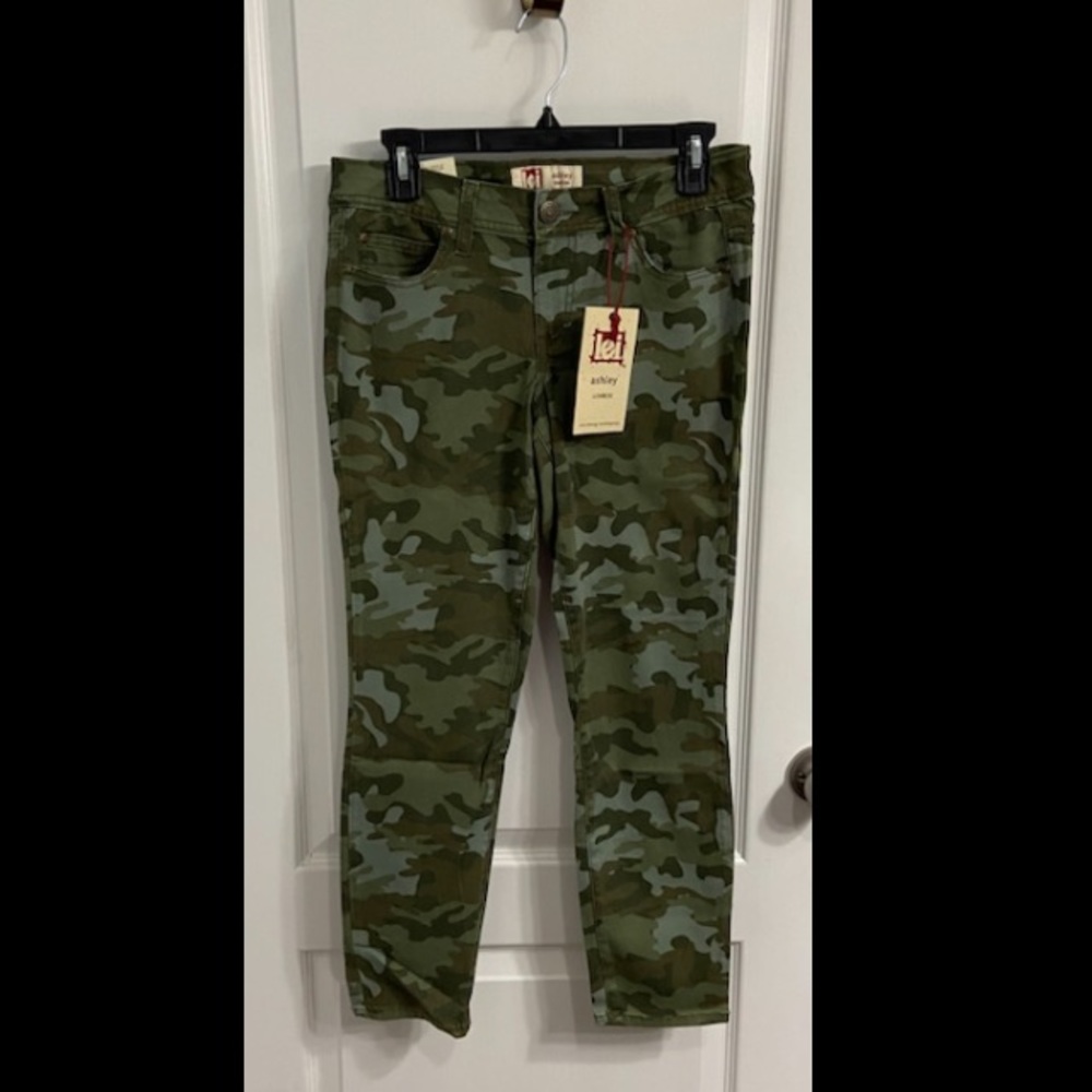 L.E.I Jeans